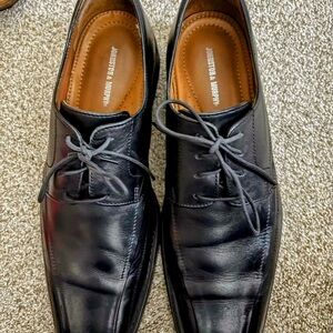 Johnston & Murphy Classic Black Oxfords